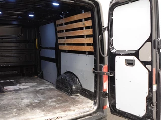 Volkswagen Crafter Volkswagen Crafter L3H2 L2H1 Highline 2x Schuifdeur Navigatie Cruisecontrol Airco Parkeersensoren Euro6 - afbeelding nr 41