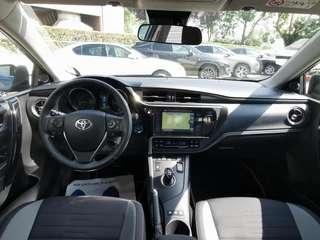 Toyota Auris Toyota Auris 1.8 Hybrid - afbeelding nr 16