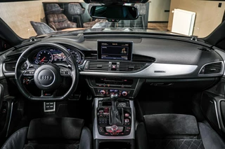 Audi RS6 Audi RS6 Avant 4.0 TFSI quattro|ceramic|pano|ACC|21''|Matrix - afbeelding nr 2