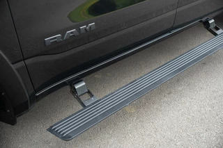 Dodge Ram 1500 Dodge Ram 1500 4X4 5.7 V8 4x4 Crew Cab|LPG|BTW|1ste Eig|Limited Night Edition|Etorque|Pano|Luchtvering|Trekhaak|Full Option - afbeelding nr 28