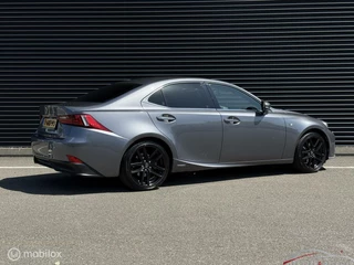 Lexus IS Lexus IS 300h F Sport Edition, VOL, Carplay, Memory, Stoelko - afbeelding nr 4