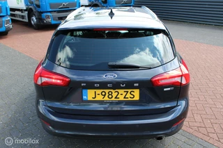 Ford Focus Ford Focus Wagon 1.0 EcoBoost Trend Edition Business 125 PK, Pdc + camera, Cruis, Navi, Clima, App connect, 16 Inch Lmv. - afbeelding nr 9