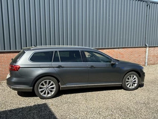 Volkswagen Passat Volkswagen Passat Variant 1.4 TSI GTE Leer/Digitaal Dashbord/Pdc/Ecc/ - afbeelding nr 5