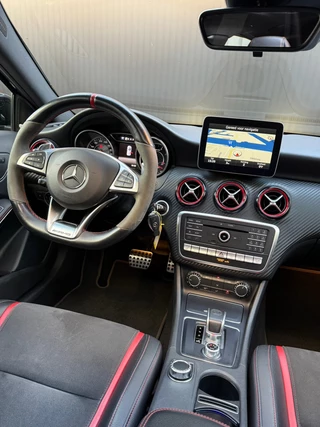Mercedes-Benz A-Klasse Mercedes-Benz A-klasse AMG 45 4MATIC|Pano|Schaalstoelen|H&K - afbeelding nr 37