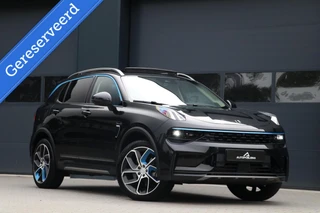 Lynk & Co 01 1.5 Plugin AdaptivCruise Trekhaak 360View MemoryZetels Panodak AppleCarplay PrivacyGlass 55000KM BJ2022