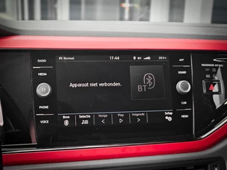 Volkswagen Polo Volkswagen Polo 1.0 TSI R-Line | ADAPTIVE | CARPLAY | XENON | STOELVERWARMING | - afbeelding nr 33