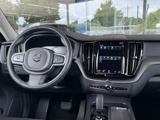 Volvo XC60 Volvo XC60 2.0 B5 Momentum Exclusive Pano|Harman|HuD|360cam - afbeelding nr 14