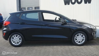 Ford Fiesta Ford Fiesta 1.0 EcoBoost Navigatie | Cruise Control | Airconditioning | All-Weather banden - afbeelding nr 4