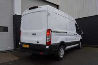 Ford Transit - Airco - Cruise - PDC - € 20.950,- Excl. - afbeelding nr 2