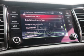 Škoda Kodiaq LED, PDC , Navi, Cruisecontrol, Stoelverwarming , Carplay, Trekhaak . Achteruitrijcamera ,Canton Audio ,LMV,  etc - afbeelding nr 53
