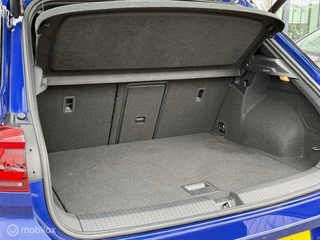 Volkswagen T-Roc Volkswagen T-Roc 1.5 TSI 3x R-line Panodak Virtual Navi Carplay ACC Camera - afbeelding nr 48