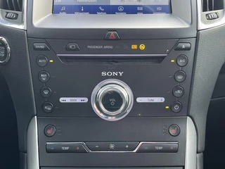 Ford S-Max Ford S-Max 2.5 FHEV Titanium 190pk | 7 Persoons | Winterpack | Adaptieve Cruise | Full LED | Elek. Achterklep | Achteruitrijcamera | SONY SYNC 3 Navigatie - afbeelding nr 22