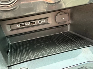 Volkswagen Tiguan Volkswagen Tiguan 1.5 TSI Automaat R-Line Panodak 20 Inch LED - afbeelding nr 38