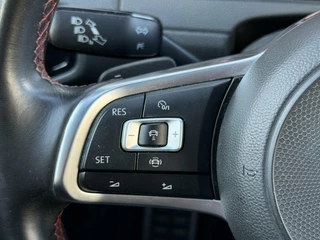 Volkswagen Golf Volkswagen Golf 2.0 TSI GTI DSG Performance Pano - afbeelding nr 23