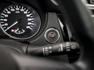 Nissan QASHQAI (PANORAMADAK, NAVIGATIE, CLIMATE, 360 CAMERA, KEYLESS, SPORTSTOELEN, GETINT GLAS, XENON, CRUISE, NIEUWE APK, NIEUWSTAAT) - afbeelding nr 24