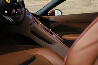 Ferrari Roma Ferrari Roma 3.9 V8 HELE|NL Car|Atelier|Pass Display|JBL|ACC| - afbeelding nr 31