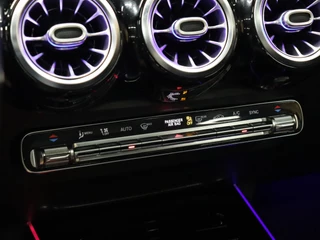 Mercedes-Benz GLB Mercedes-Benz GLB 200 AMG Sport [SCHUIFKANTELDAK, BURMESTER SOUND, APPLE CARPLAY, ANDROID, MEMORY SEATS, HALF LEDER, CAMERA, STOELVERWARMING, PDC V+A, CRUISE, NIEUWSTAAT] - afbeelding nr 19