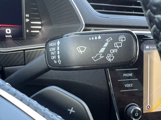 Škoda Superb Navigatie ACC DAB Sportstoelen Elek. Stoel Matrix Beam Stoelverwarming Getint Glas Camera Carplay NL Auto - afbeelding nr 40