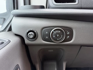 Ford Transit Ford Transit 350 2.0 TDCI 130PK L3H1 DC Trend Open Laadbak Pritische 6 zitplaatsen Airco Cruise Control - afbeelding nr 23