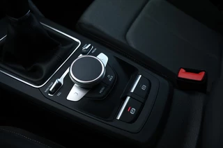 Audi Q2 Audi Q2 30 TFSI Business Edition NAP/Virtual/NW Model/Clima - afbeelding nr 26
