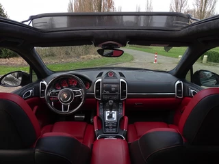 Porsche Cayenne Porsche Cayenne GTS 3.6 V6 440PK / PDK / CARBON / LED - afbeelding nr 50