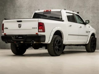 Dodge Ram 1500 402Pk Automaat (NAVIGATIE, CLIMATE, STUUR/STOELVERWARMING, CAMERA, LEDEREN SPORTSTOELEN, GETINT GLAS, TREKHAAK, CRUISE, BLUETOOTH, NIEUWSTAAT) - afbeelding nr 5