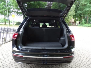 Volkswagen Tiguan Allspace Volkswagen Tiguan Allspace 1.5 TSI HL Bus R-Line 7 Zit Vol optie 1e eig - afbeelding nr 26