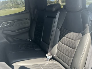 Isuzu D-Max Isuzu D-Max V-Cross MY25 Double Cab verlengd 5-persoons BPM-vrij trekhaak 35 - afbeelding nr 15