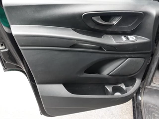 Mercedes-Benz Vito Mercedes-Benz Vito 114 CDI Lang Automaat Airco Bluetooth Camera Trekhaak Navigatie Cruise Control Carplay - afbeelding nr 10