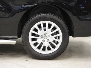 Peugeot Expert Peugeot Expert 2.0 BlueHDI 145PK L3 Automaat Airco Navigatie Trekhaak Cruise Control - afbeelding nr 13