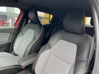 Renault Clio Renault Clio 1.0 TCe 90 Techno Camera 360 Adaptive Cruise Groot Scherm - afbeelding nr 27