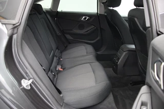 BMW 2 Serie BMW 2 Serie Gran Coupe 218I Executive edition - Carplay, Navi, Clima - afbeelding nr 10