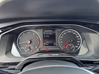 Volkswagen Polo Volkswagen Polo 1.0 TSI Highline ACC ECC LMV CARPLAY - afbeelding nr 10