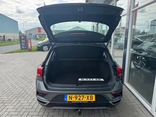 Volkswagen T-Roc Volkswagen T-Roc 1.0 TSI Style | Adaptive Cruise Control | Climate Control | Navi | PDC | Trekhaak | Apple Carplay/Android Auto | - afbeelding nr 7