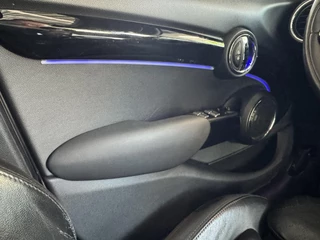 MINI Cooper Mini Mini 1.5 Cooper Chili John Cooper Works Package Cruise Control Climate control Elektrisch panorama dak Harman Kardon - afbeelding nr 27