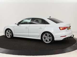 Audi A3 Audi A3 30 TFSI Sport S Line Edition | Half leder |  Full LED | Sportstoelen | Navigatie | Trekhaak | Parkeerhulp | Climate control | Cruise control | Bluetooth - afbeelding nr 2