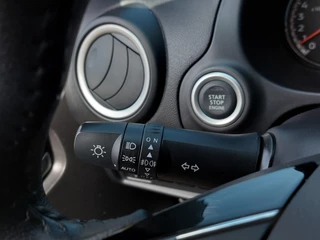 Mitsubishi Space Star Mitsubishi Space Star 1.2 80pk Nova 5-Deurs | 1ste Eigenaar | Navi | Apple Carplay+Android Auto | Clima | Cruise | Licht+Regensensor | Keyless Entry | Stoelverwarming | Pdc | Privacy Glass | 14''lm - afbeelding nr 19