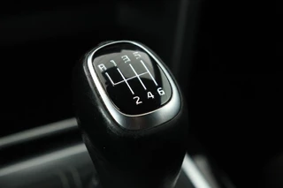 Kia Ceed Kia Ceed 1.0 T-GDi GT-Line | Trekhaak |  Stoel & stuurverwarming | Camera | Carplay | Park Assist | Navigatie | Keyless | Full LED - afbeelding nr 23