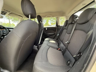 MINI One MINI One Mini 1.5 First Salt/Airco/Cruise/Navigatie/Stoelverwarming - afbeelding nr 25