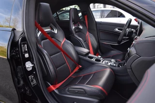 Mercedes-Benz CLA Mercedes-Benz CLA-klasse AMG 45 4MATIC Pano Kuipst HK Camera Sfeer NAP CLA 45 - afbeelding nr 21