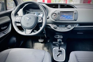 Toyota Yaris Toyota Yaris 1.5 Hyb. Active / CLIMA / CAMERA / CRUISE - afbeelding nr 15