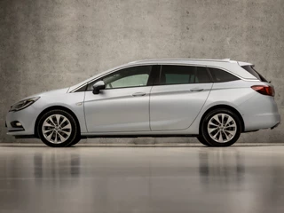 Opel Astra Opel Astra Sports Tourer 1.4 Innovation 150Pk Automaat (APPLE CARPLAY, GROOT NAVI, CLIMATE, CAMERA, LEDER, SPORTSTOELEN, ADAPTIVE CRUISE, PARKEERSENSOREN, LANE ASSIST, NIEUWE APK, NIEUWSTAAT) - afbeelding nr 2