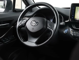 Toyota C-HR Toyota C-HR 1.8 Hybrid Bi-Tone - afbeelding nr 30