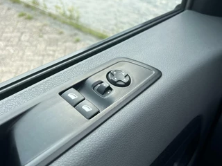Peugeot Expert Peugeot Expert 1.5 BlueHDI 100pk L2 Premium Camera/Carplay/DAB+/Navi/Dodehoek/1e.Eigenaar - afbeelding nr 31