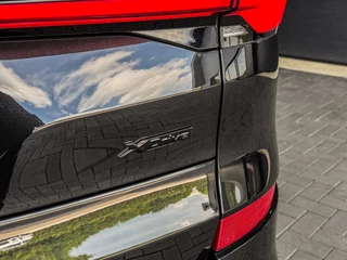 BMW X5 BMW X5 xDrive50e 490PK High Executive M-Sport | PANO | HARMAN KARDON | SKYLOUNGE | WARMTECOMFORT | LEDER | - afbeelding nr 60