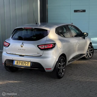 Renault Clio Renault Clio 0.9 TCe Iconic / LED / KEYLESS / BOMVOL - afbeelding nr 6