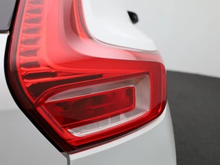 Volvo XC40 Volvo XC40 1.5 T5 Recharge R-Design | Panoramadak | Harman/Kardon | 360 camera | Memorystoelen | Alcantara | - afbeelding nr 36