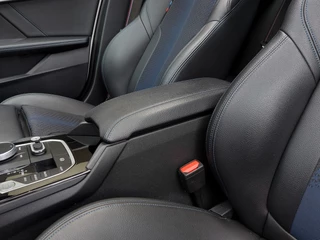 BMW 1 Serie BMW 1 Serie 116i Automaat Business Edition M-Sport | Navi | Apple Carplay+Android Auto | Clima | Cruise | Led Koplampen | Panorama Schuifdak | Pdc V+A+Camera | Licht+Regensensor | Privacy Glass | 17''lm - afbeelding nr 24