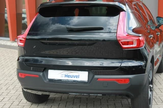 Volvo XC40 Volvo XC40 T4 Recharge R-Design | Stoelverwarming | Parkeercamera | BLIS | Pilot Assist | Electr. Stoelen | Glossy Black | Keyless - afbeelding nr 13