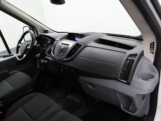 Ford Transit Ford Transit 2.0TDCI 130PK L3H2 Werkplaats | 2800Kg Trekhaak | Camera | Airco | Cruise | 3-Persoons - afbeelding nr 20